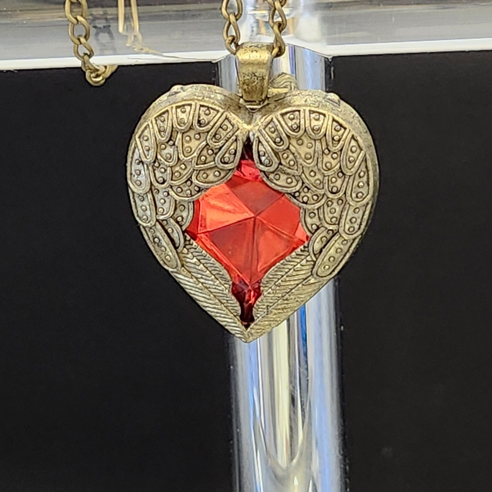 Angel Wings Heart Pendant Red Stone Summoning